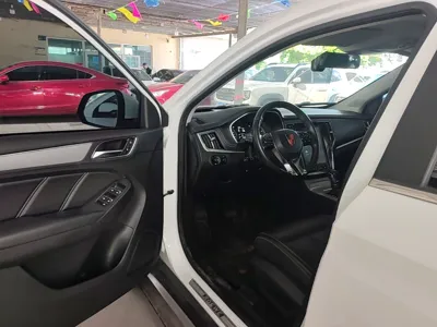 Roewe RX5