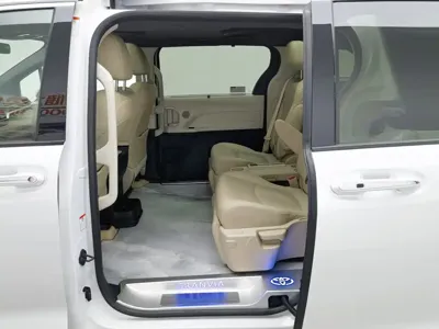 Toyota Granvia