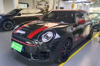 MINI JCW CLUBMAN