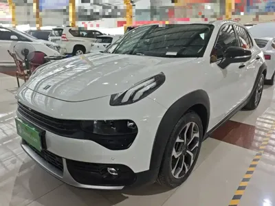Lynk & Co 02