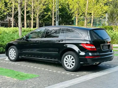 Mercedes-Benz R-Class