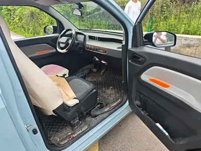 Wuling MINIEV