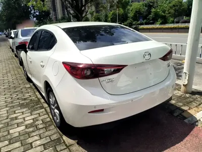 Mazda 3 Axela