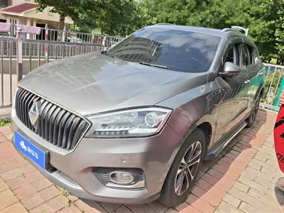 Borgward BX7