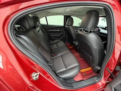 Mazda 3 Axela