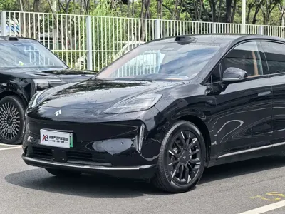 Hyper HT