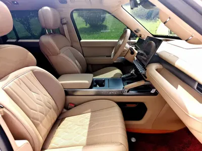 Mengshi 猛士M817