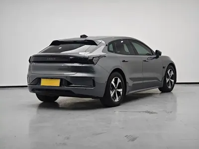Zeekr 001