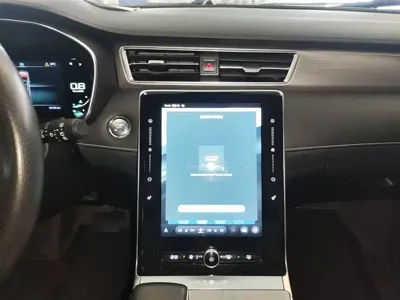 Roewe RX5