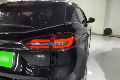 Geely Auto Emgrand X7 Sport