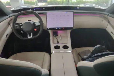 Xiaomi Auto YU7