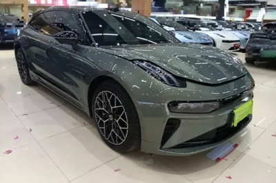 Zeekr 001