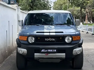 Toyota FJ Cruiser