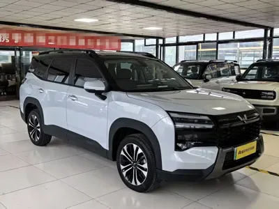 Wuling Xingguang 560 New Energy