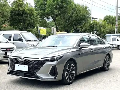 Chery Arrizo 8