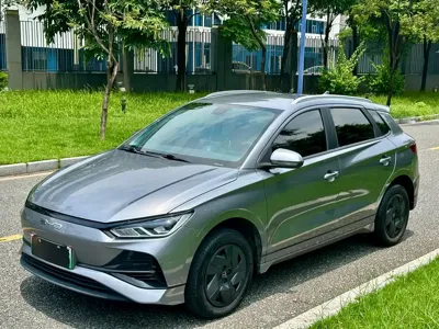 BYD e2