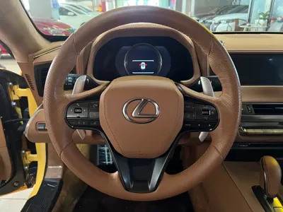 Lexus LC