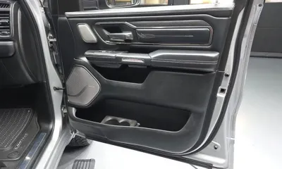 Dodge Ram Pick Up