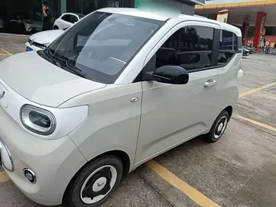 Wuling MINIEV