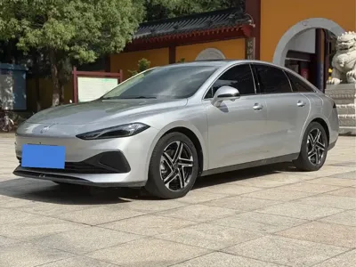 Roewe D7