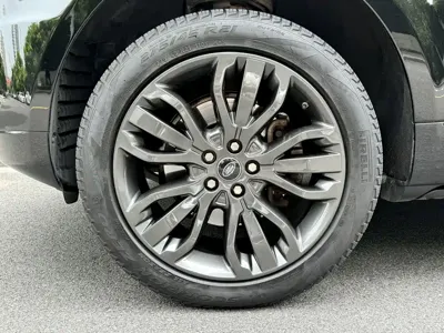 Land Rover Sport