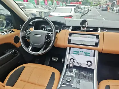 Land Rover Sport