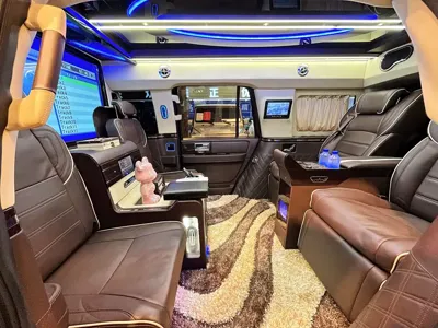 Lincoln Navigator