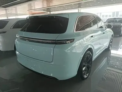 Li Auto Li L7