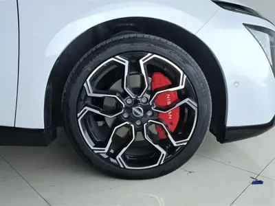 Nissan N7
