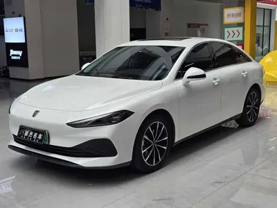Roewe D7