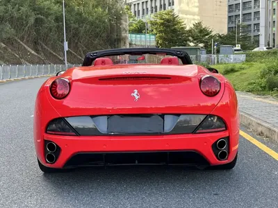 Ferrari California T