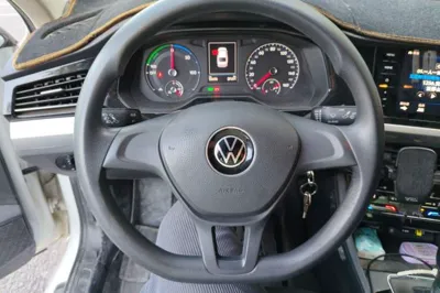 Volkswagen Bora Pure Electric
