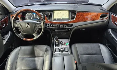 Hyundai Equus