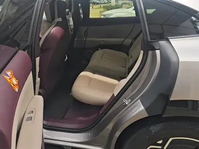 Xiaomi 小米YU7