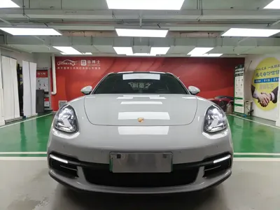 Porsche Panamera Hybrid