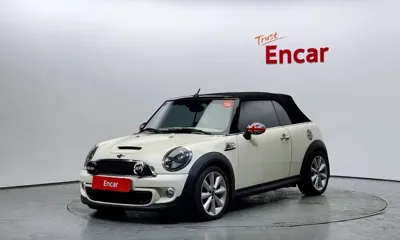 MINI Cooper Convertible