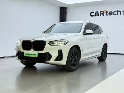 BMW iX3