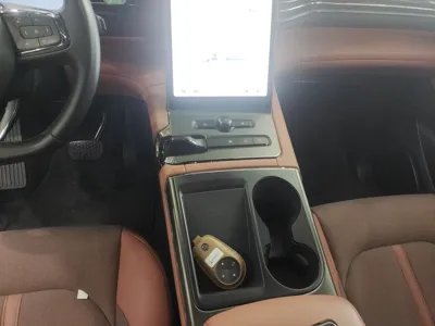 Nio EC6