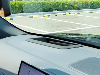 Li Auto Li L6