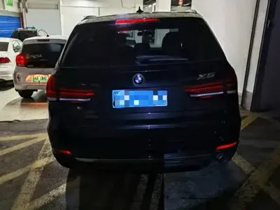 BMW X5 (Import)