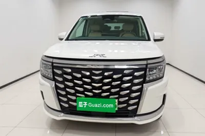 JAC Refine RF8 PHEV