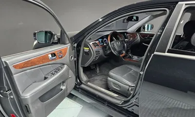 Hyundai Equus