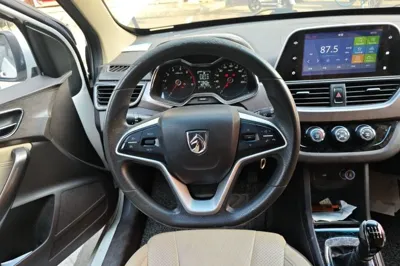 Baojun 310W