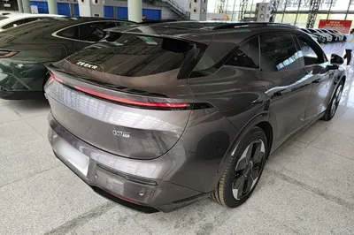 Zeekr 007GT