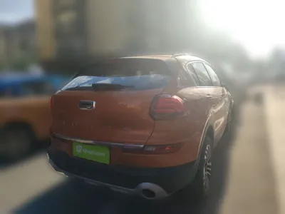 Qoros 5