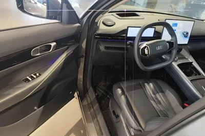 Geely Galaxy E5