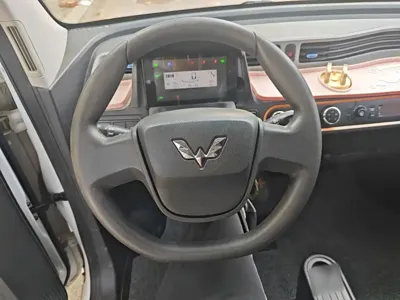 Wuling MINIEV