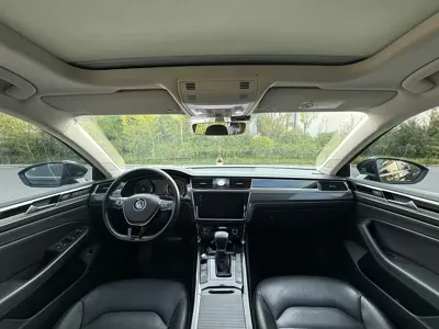 Volkswagen Phideon
