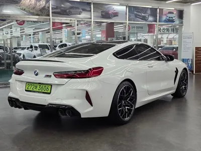 BMW M8