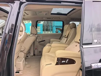 Nissan Quest